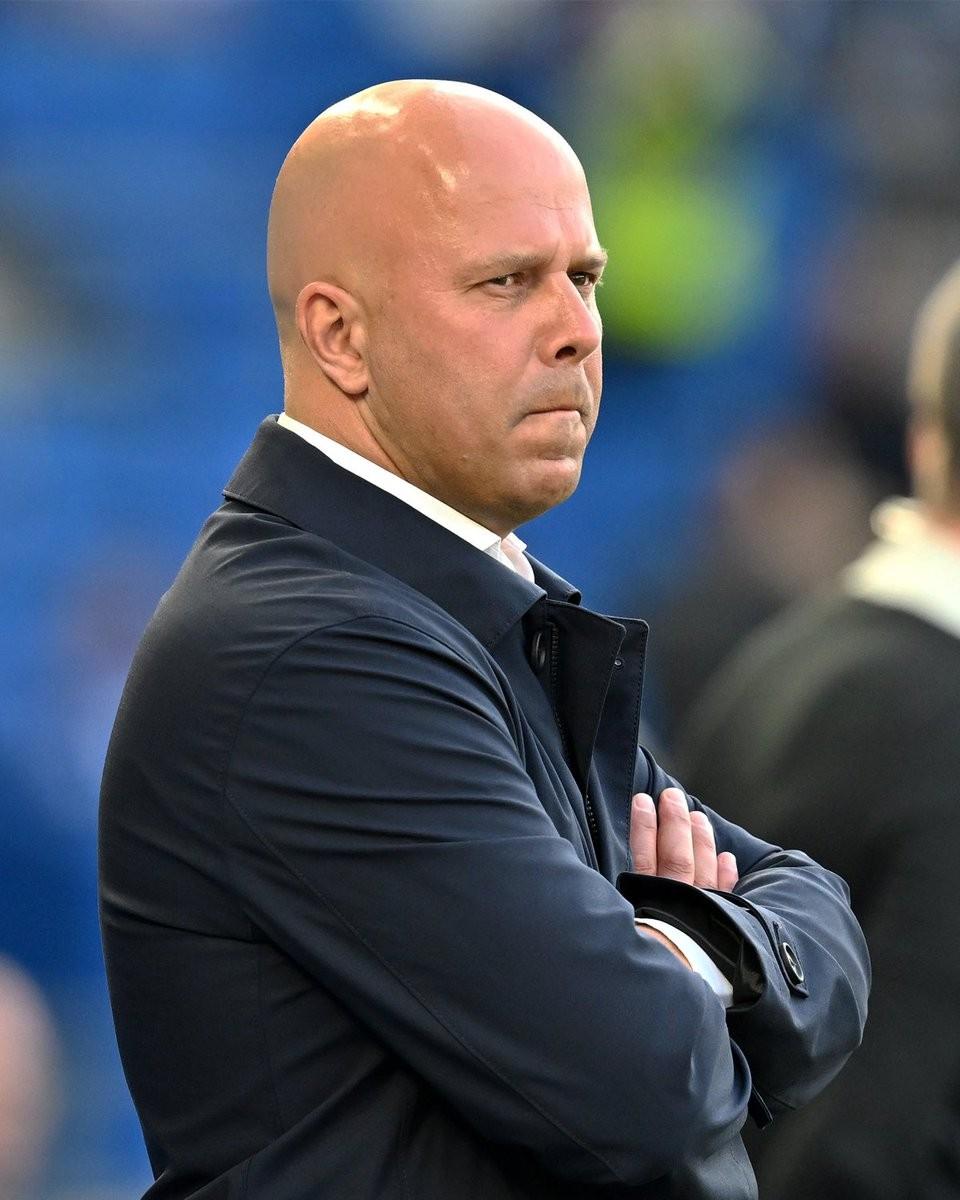 清晨利物浦备战英超,队长鼓劲细节曝光,压力陡增,轮换策略成焦点 清晨利物浦备战英超,队长鼓劲细节曝光,压力陡增,轮换策略成焦点